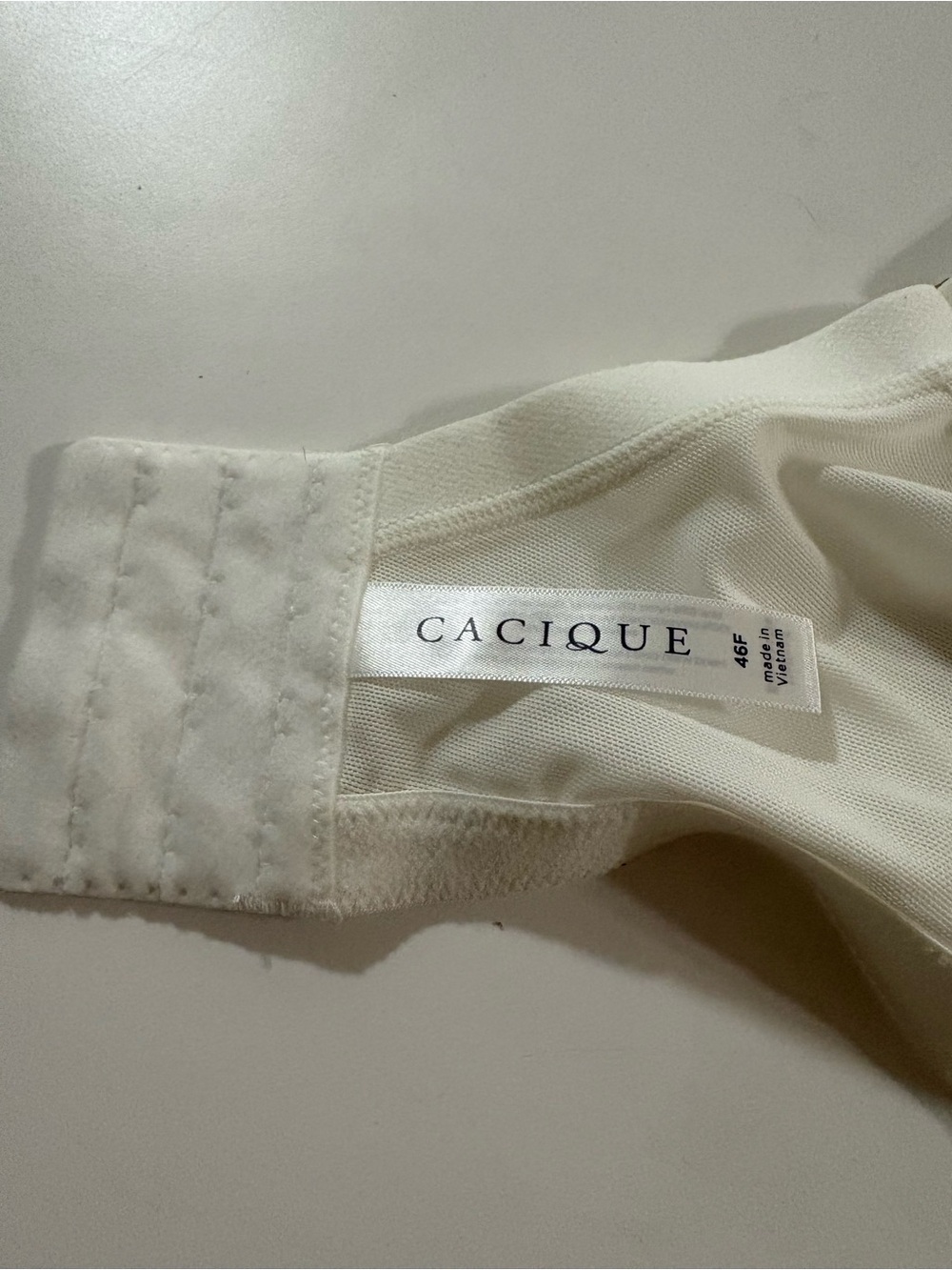 Cacique Ivory Lace Bra with Light Blue Trim - Picture 7 of 7